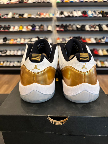 Jordan 11 Low Closing Ceremony Size 9.5 Pre-Owned