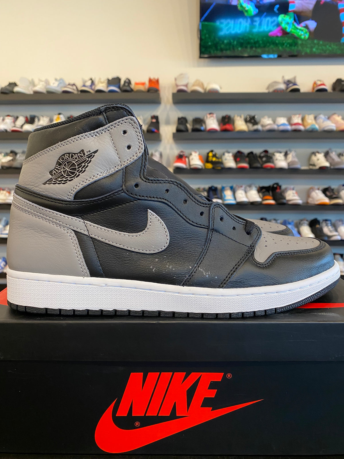 Jordan 1 Shadow 2018 Size 12 Brand New