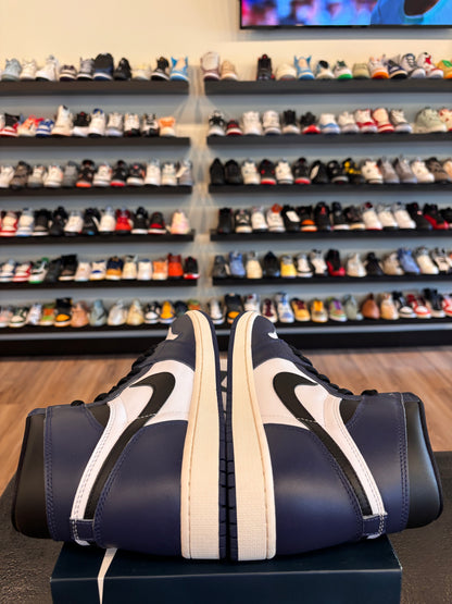 Jordan 1 Midnight Navy Size 9.5 Pre-Owned