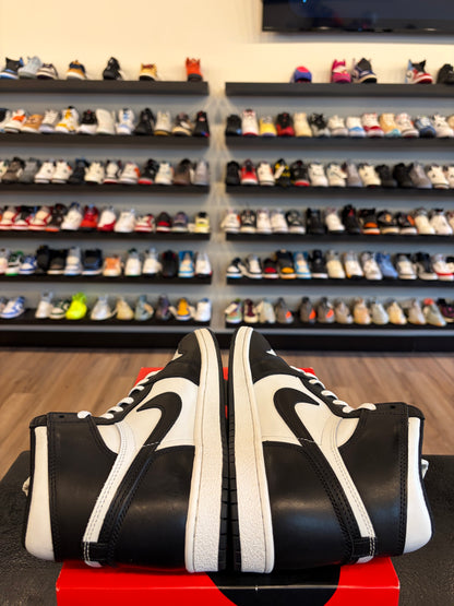 Jordan 1 '85 Black White Size 8.5 Pre-Owned