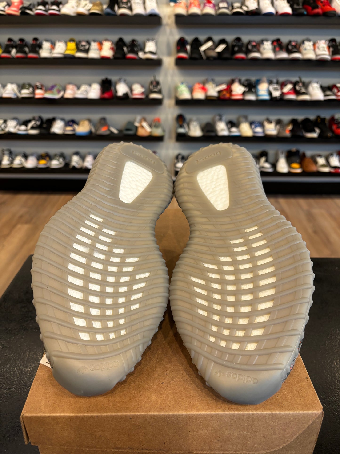 Yeezy 350 V2 Beluga Reflective Size 9.5 Brand New (No Box)
