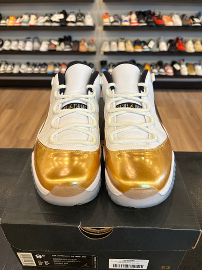 Jordan 11 Low Closing Ceremony Size 9.5 Pre-Owned