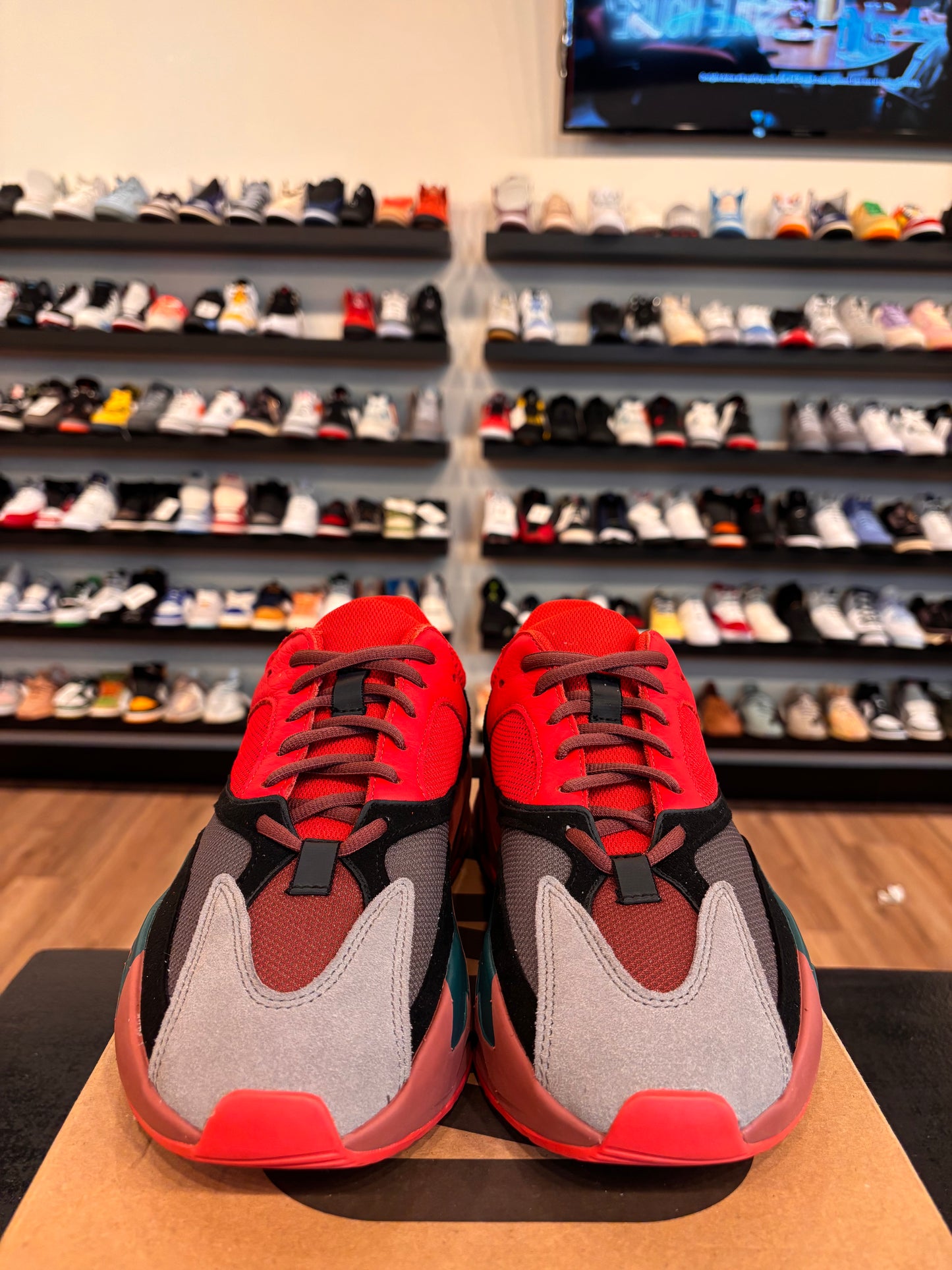 Yeezy 700 Hi-Res Red Size 9 Pre-Owned