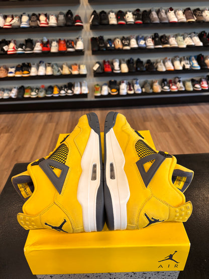 Jordan 4 Lightning Size 11.5 Pre-Owned