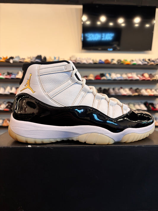Jordan 11 Gratitude Size 10.5 Pre-Owned