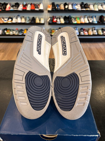 Jordan 3 Georgetown Size 9 Pre-Owned