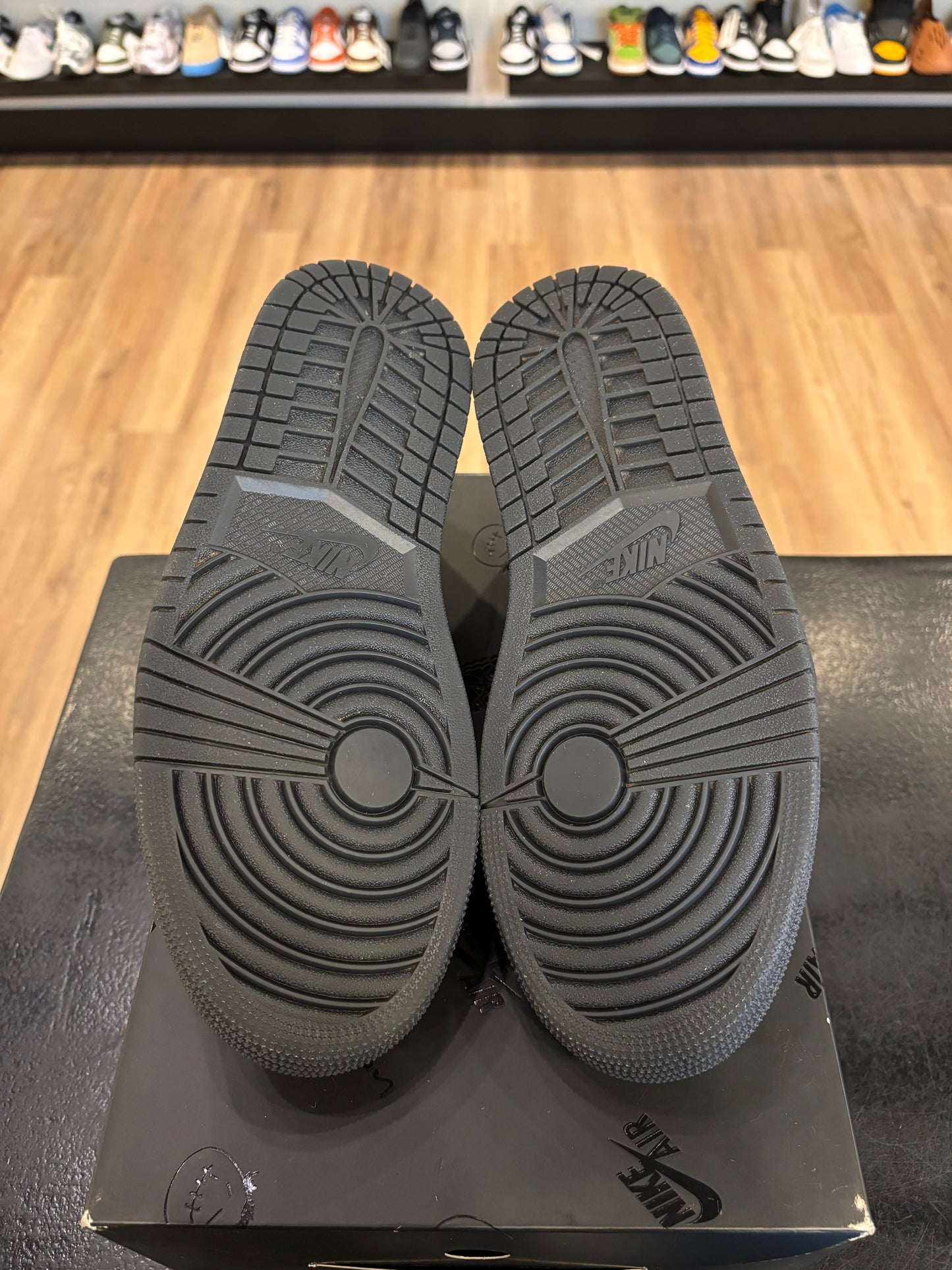 Jordan 1 Low Travis Scott Phantom Size 9 Pre-Owned