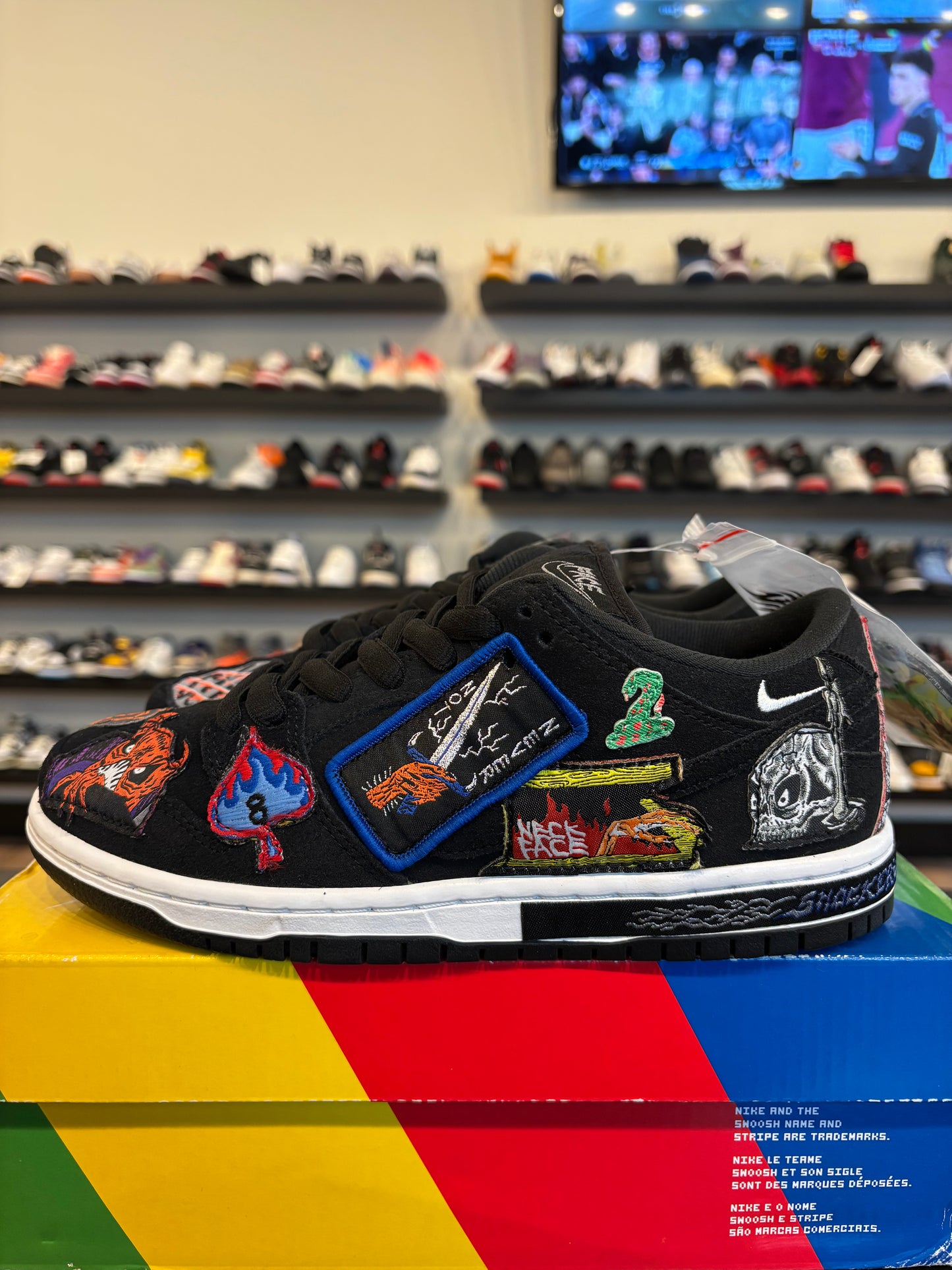 Nike SB Dunk Low Neckface Size 5.5 (7W) Brand New