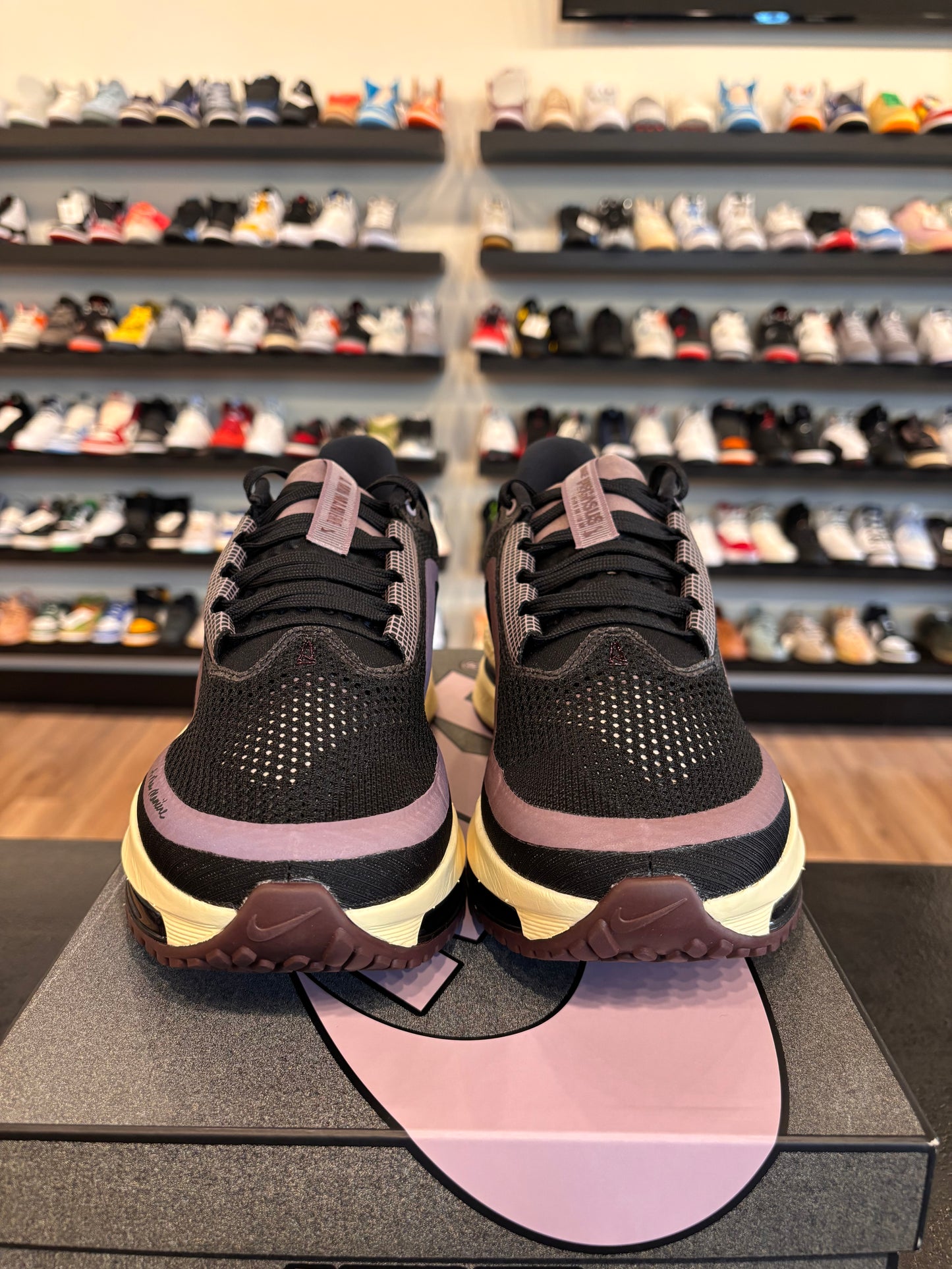 Nike Pegasus Premium A Ma Maniere Burgundy Size 10.5 Brand New