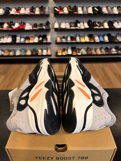 Yeezy 700 Wave Runner Size 10.5 Brand New