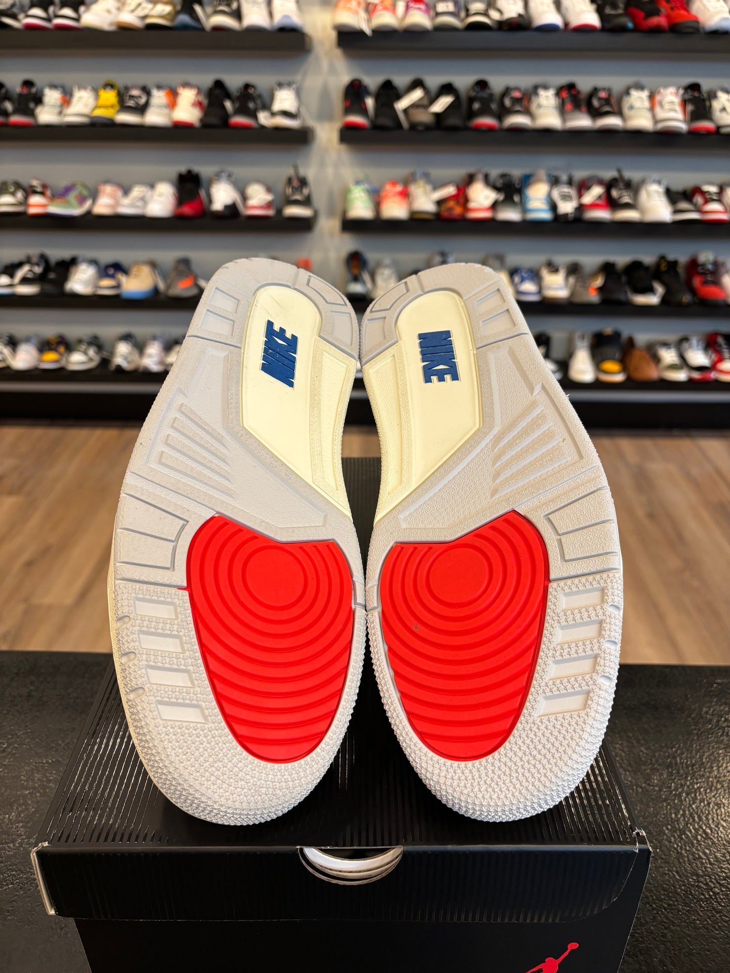 Jordan 3 Rare Air Size 10 Pre-Owned