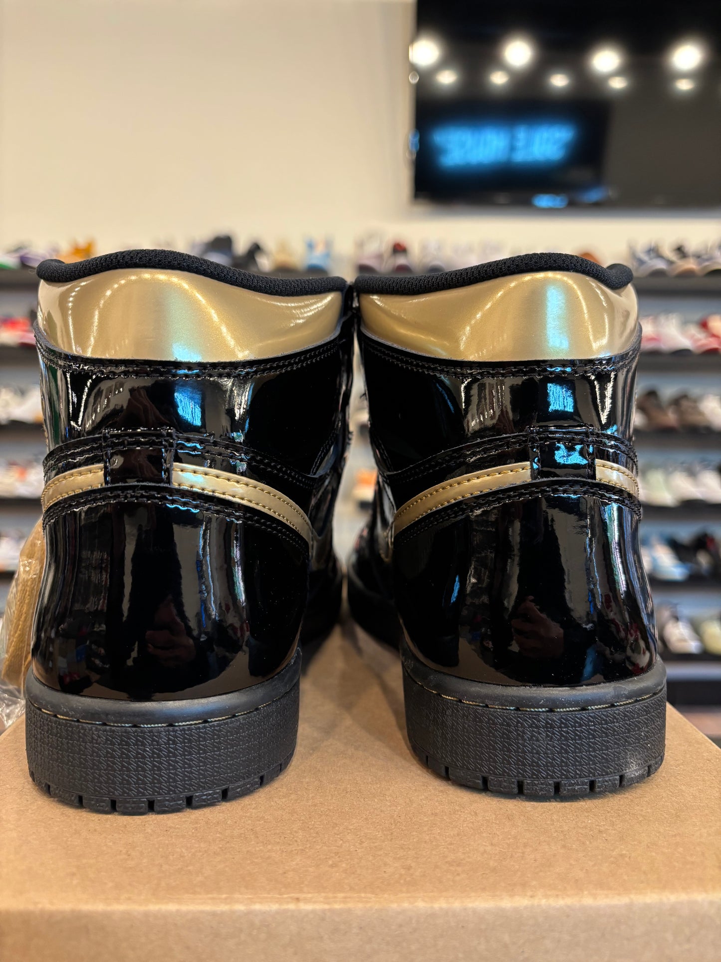 Jordan 1 Patent Black Metallic Gold Size 9 Brand New (No Box)