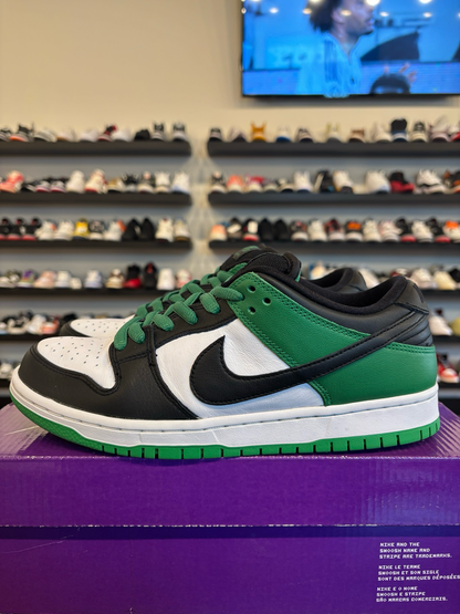 Nike SB Dunk Low Classic Green Size 8 Pre-Owned