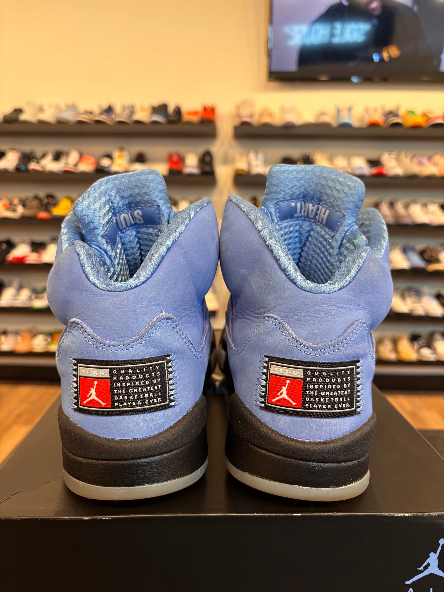 Jordan 5 University Blue Size 10.5 Pre-Owned
