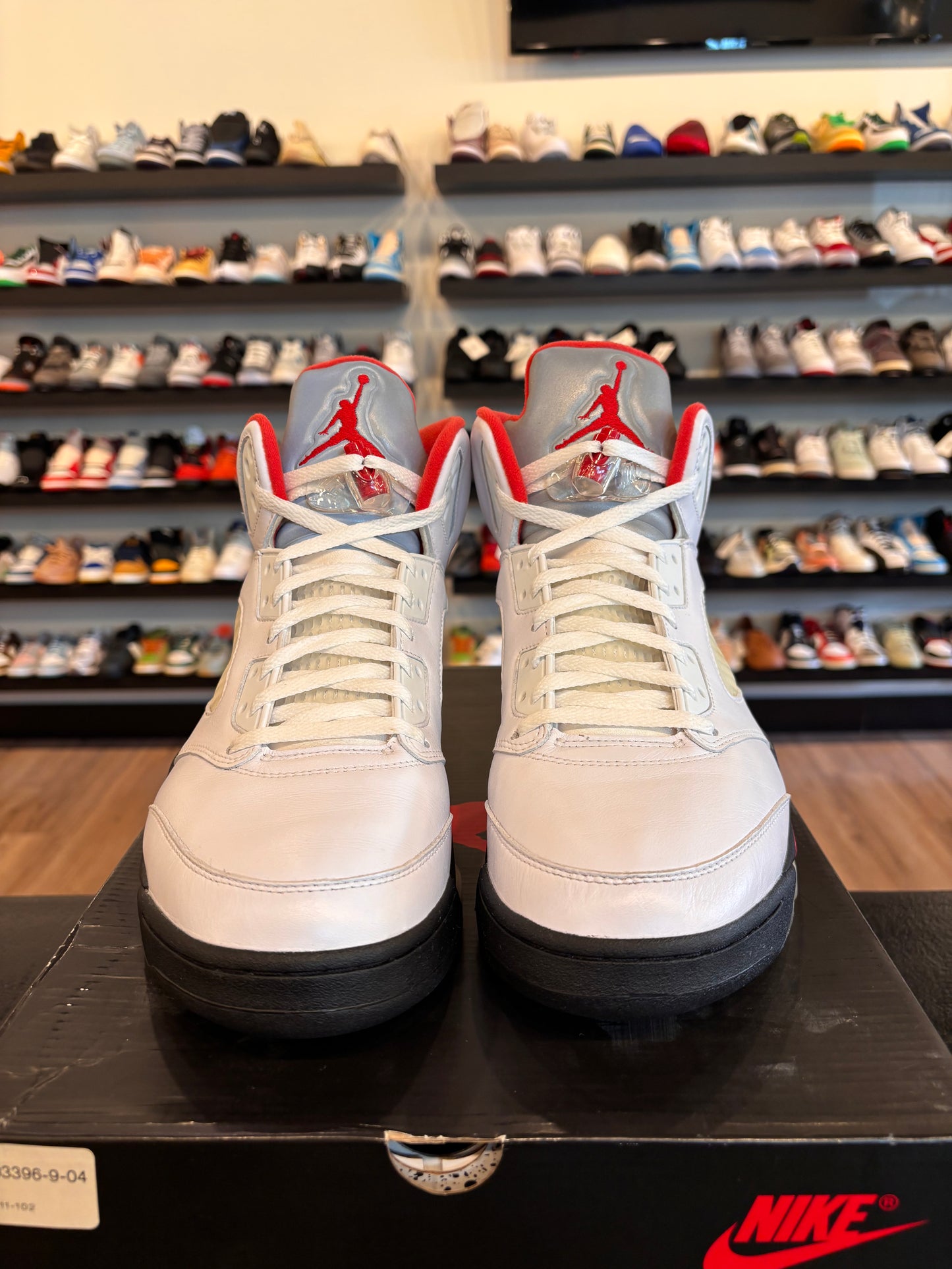 Jordan 5 Fire Red 2020 Size 13 Pre-Owned