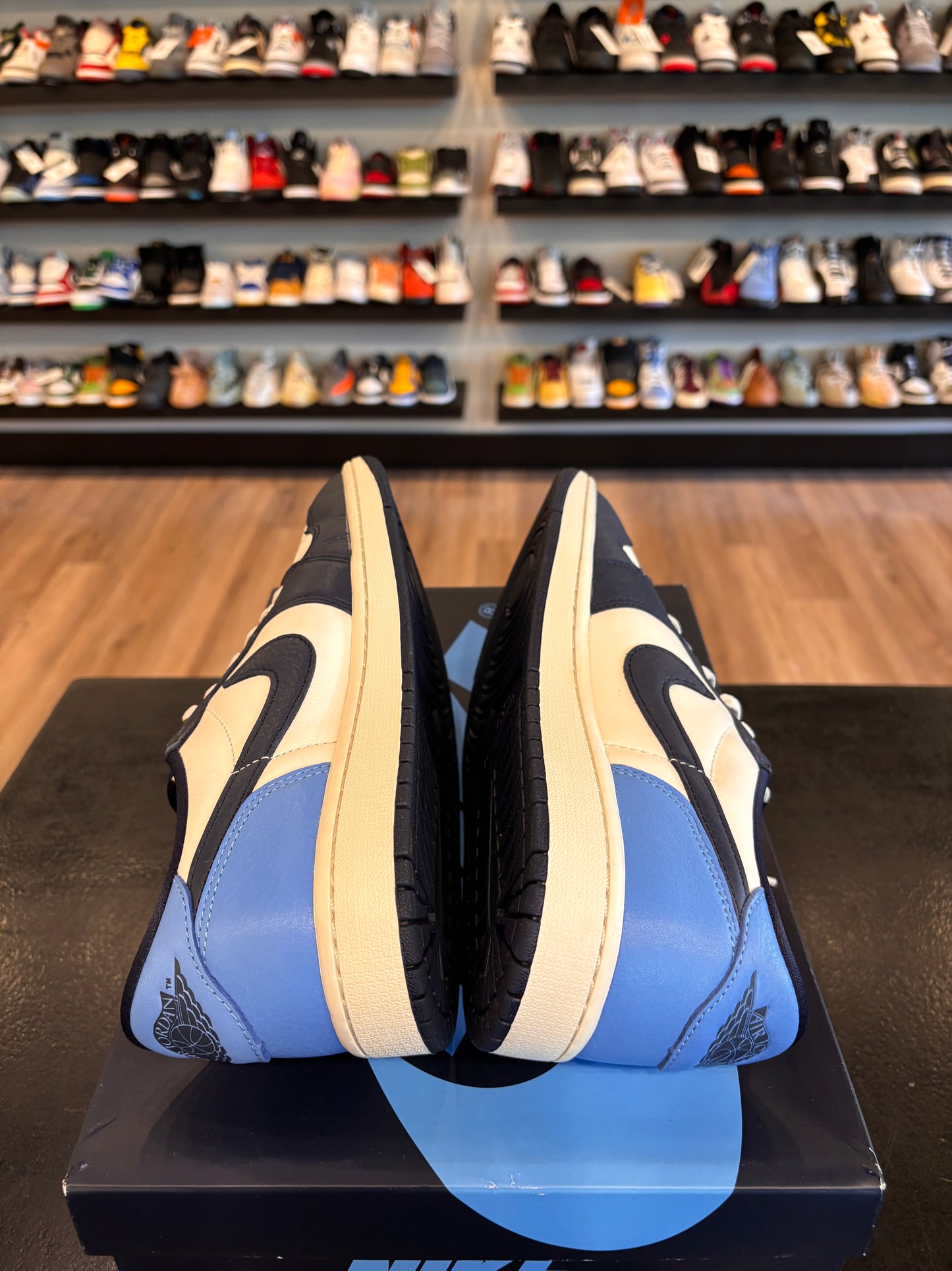 Jordan 1 Low Obsidian Size 10.5 Pre-Owned