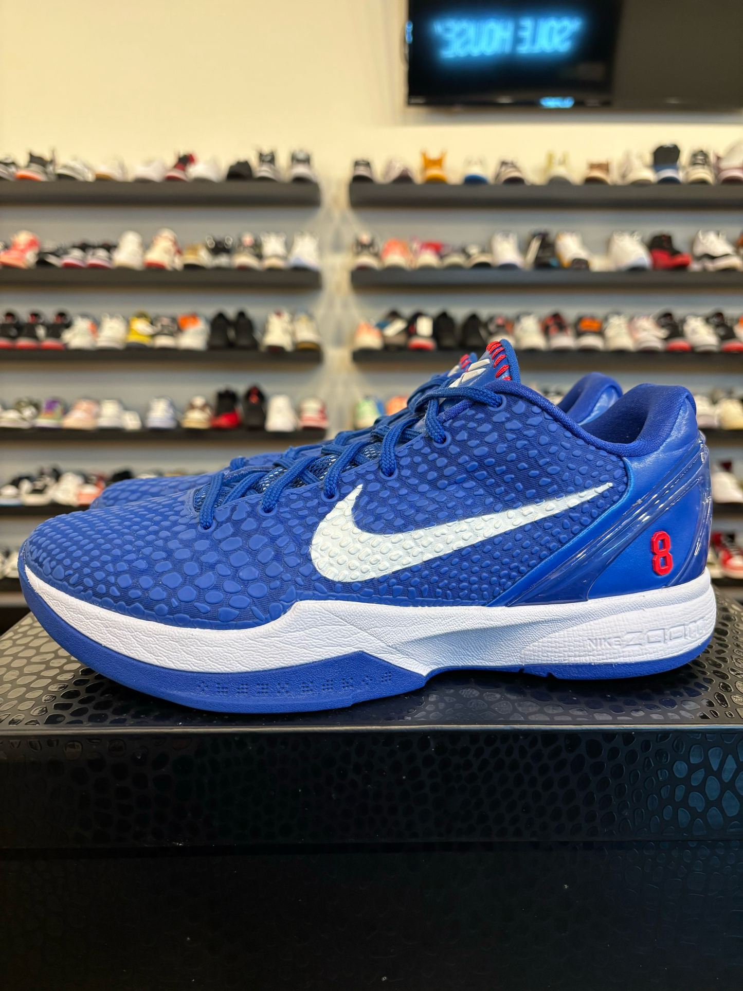 Nike Kobe 6 Protro Dodger Size 9 Pre-Owned