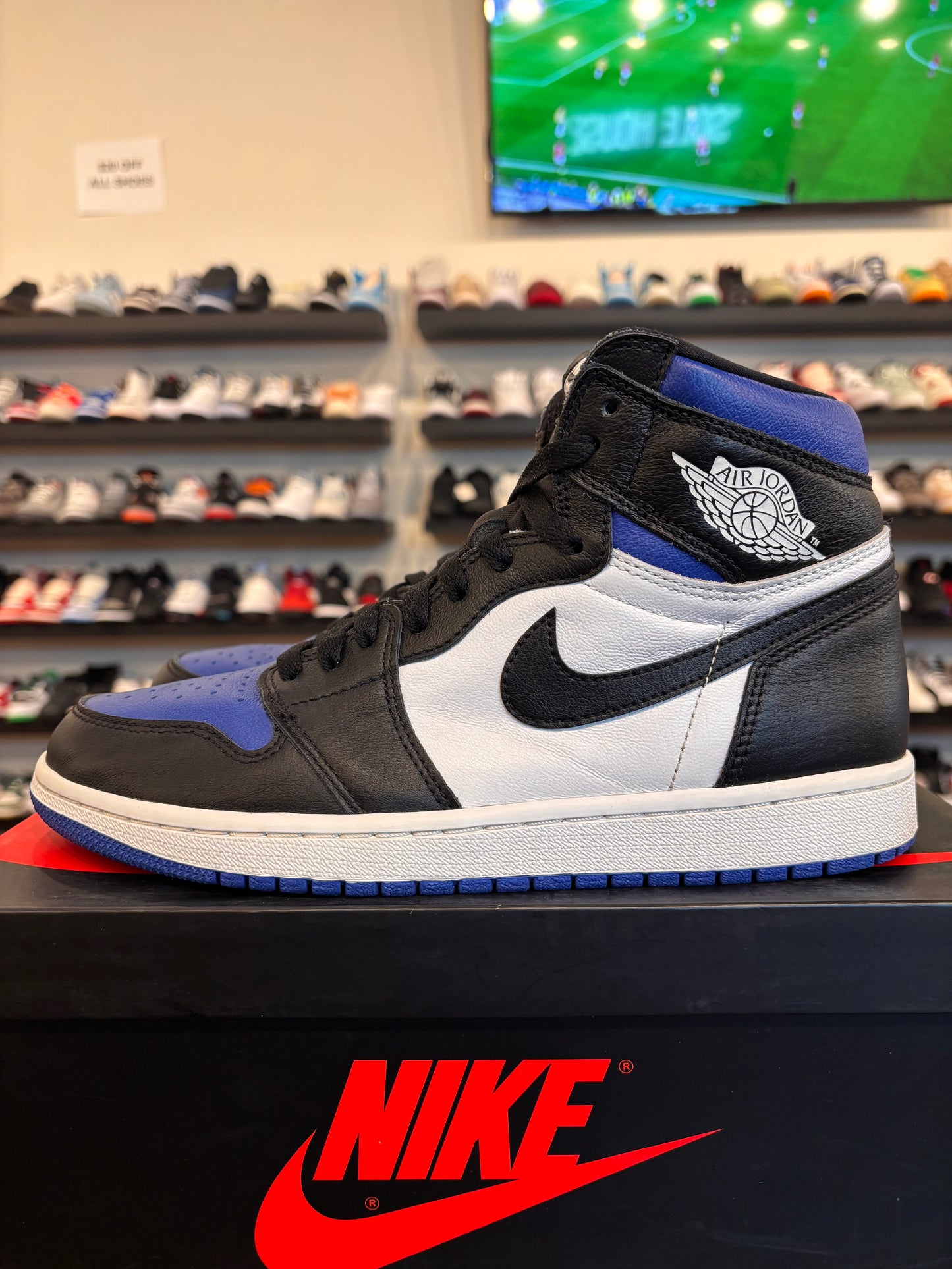 Jordan 1 Royal Toe Size 9 Pre-Owned