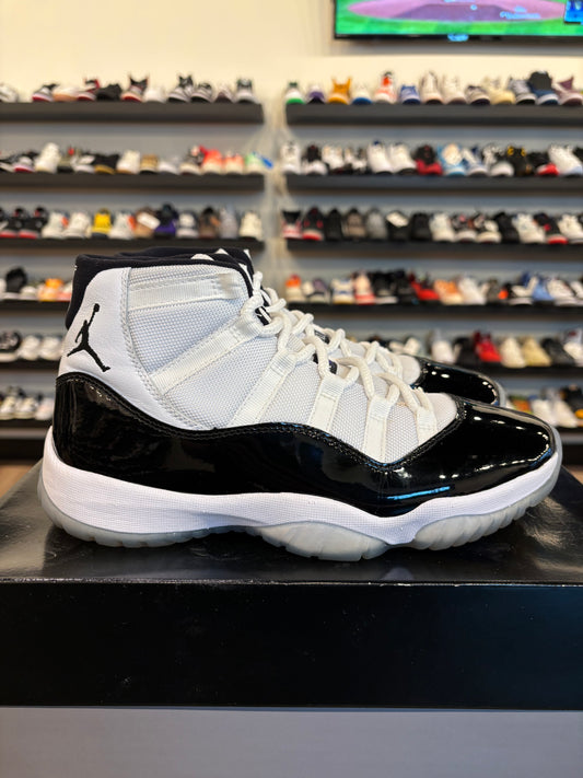 Jordan 11 Concord 2018 Size 8 Pre-Owned