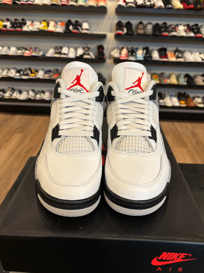 Jordan 4 White Cement 2025 Size 9.5 Pre-Owned