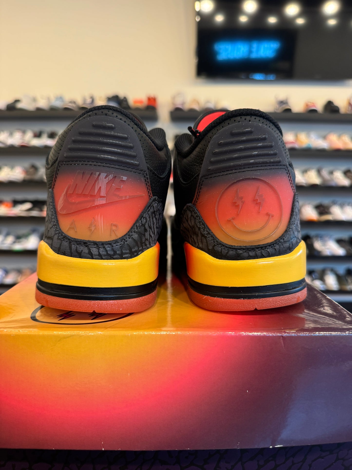 Jordan 3 J Balvin Rio Size 10 Pre-Owned