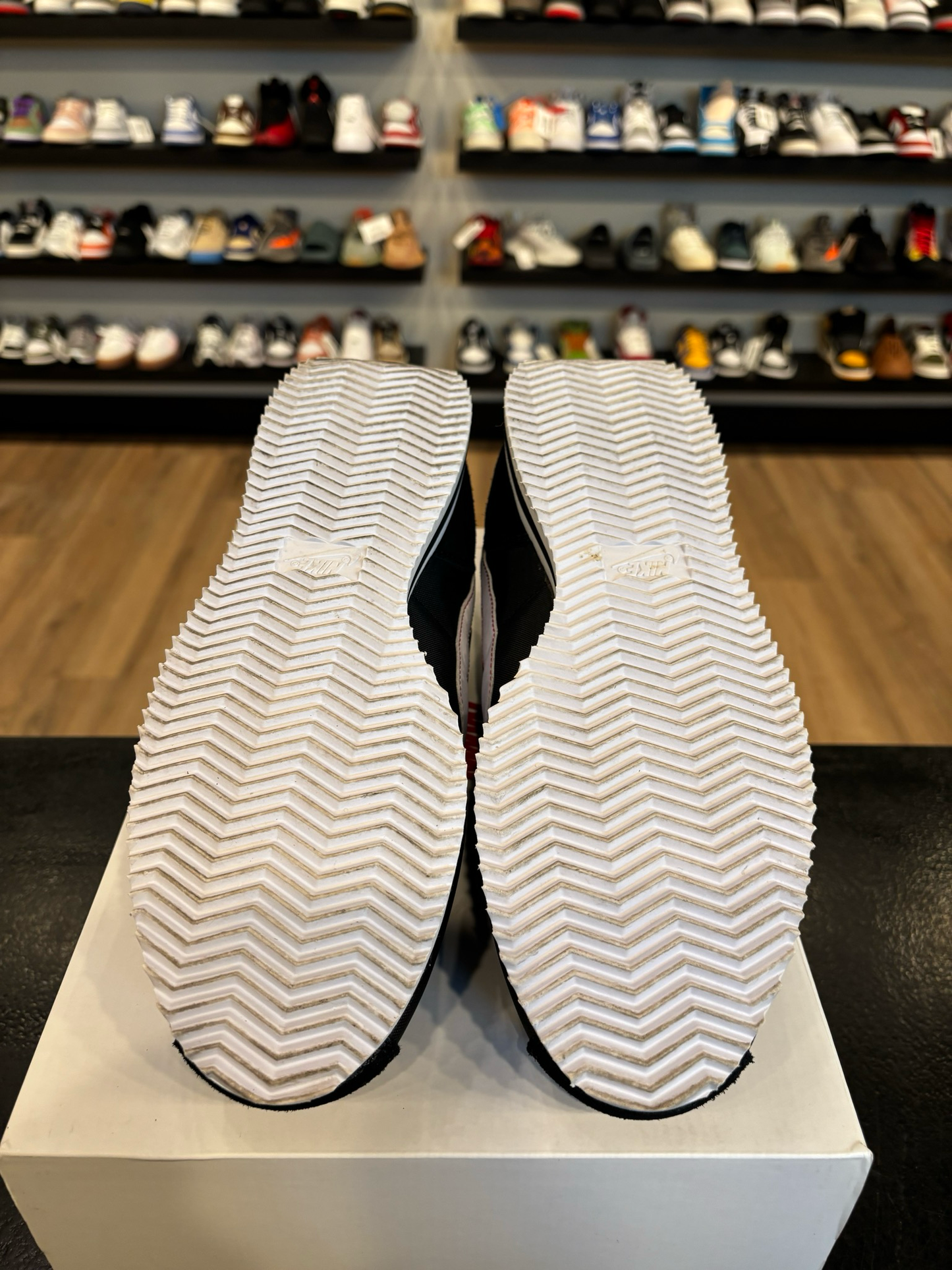 Nike Cortez Kenny 3 Kendrick Lamar Size 10.5 Pre-Owned