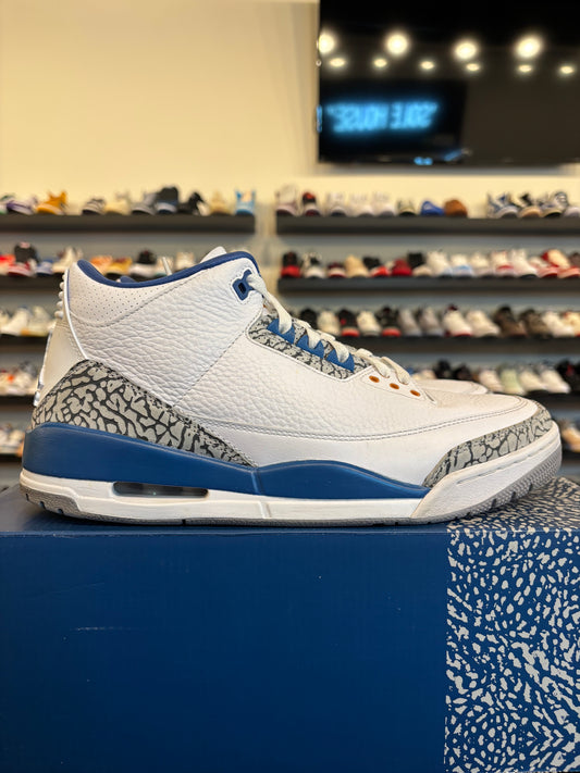 Jordan 3 Wizards Size 10 Pre-Owned