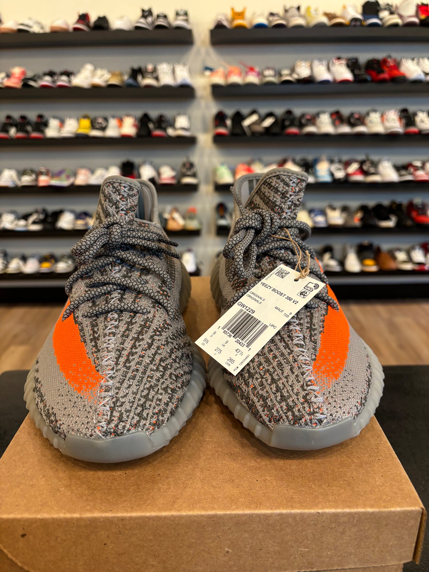 Yeezy 350 V2 Beluga Reflective Size 9.5 Brand New (No Box)