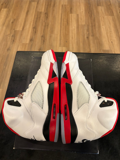 Jordan 5 Fire Red 2025 Size 11.5 Pre-Owned