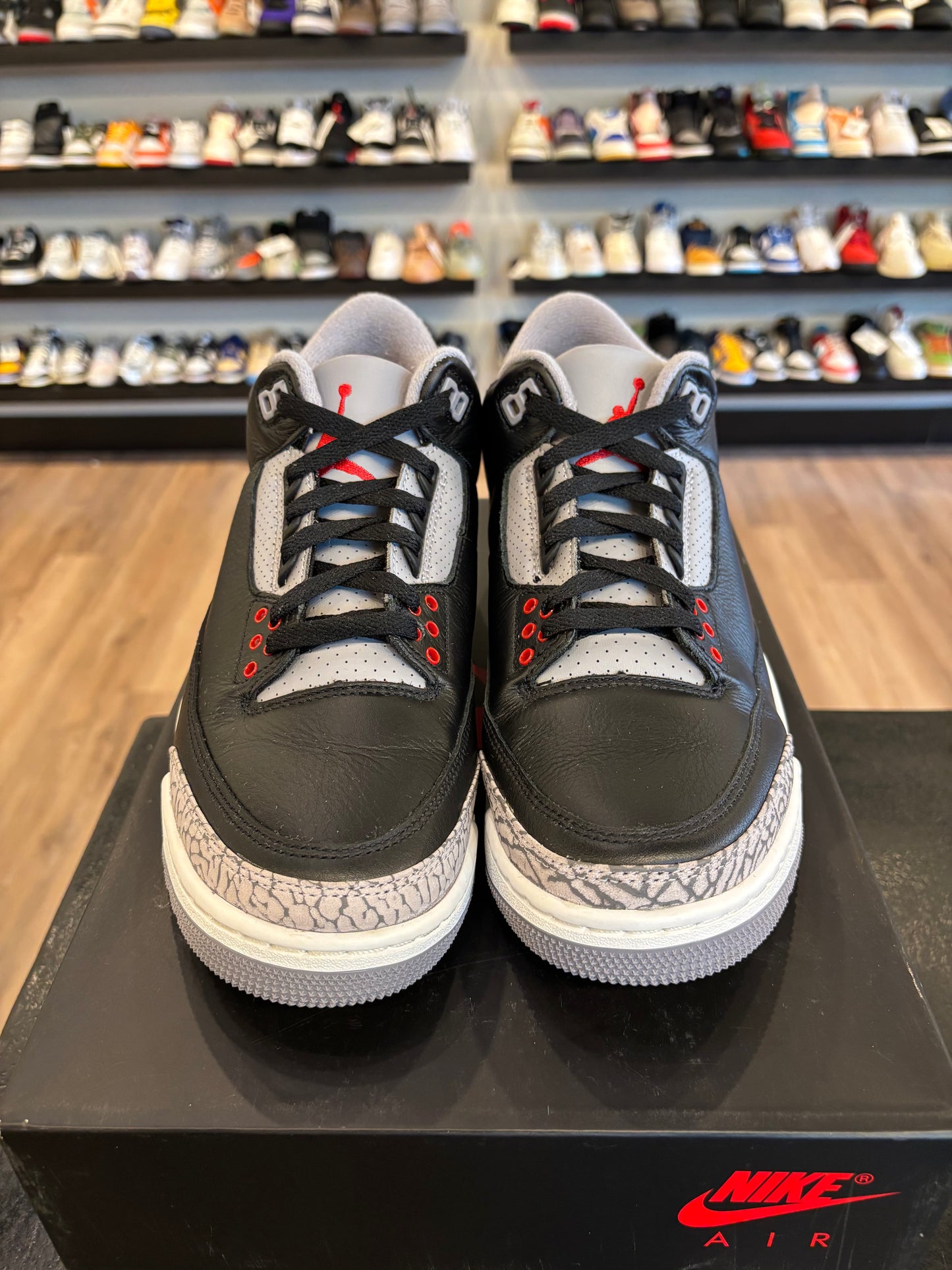 Jordan 3 Black Cement Size 8 Pre-Owned