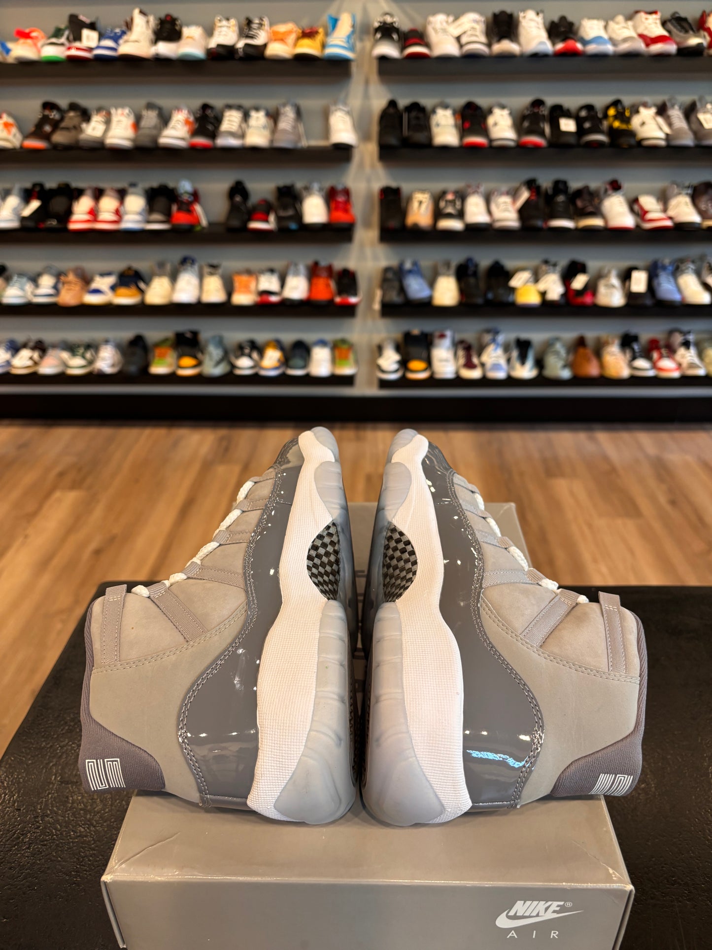 Jordan 11 Cool Grey Size 7Y (8.5W) Pre-Owned