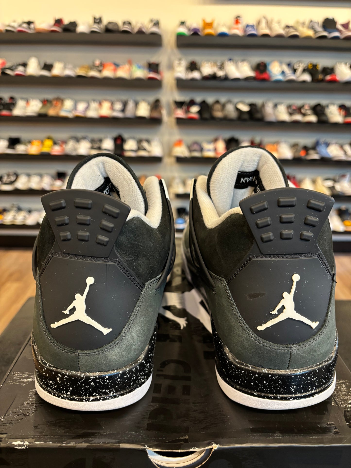 Jordan 4 Fear Size 14 Pre-Owned
