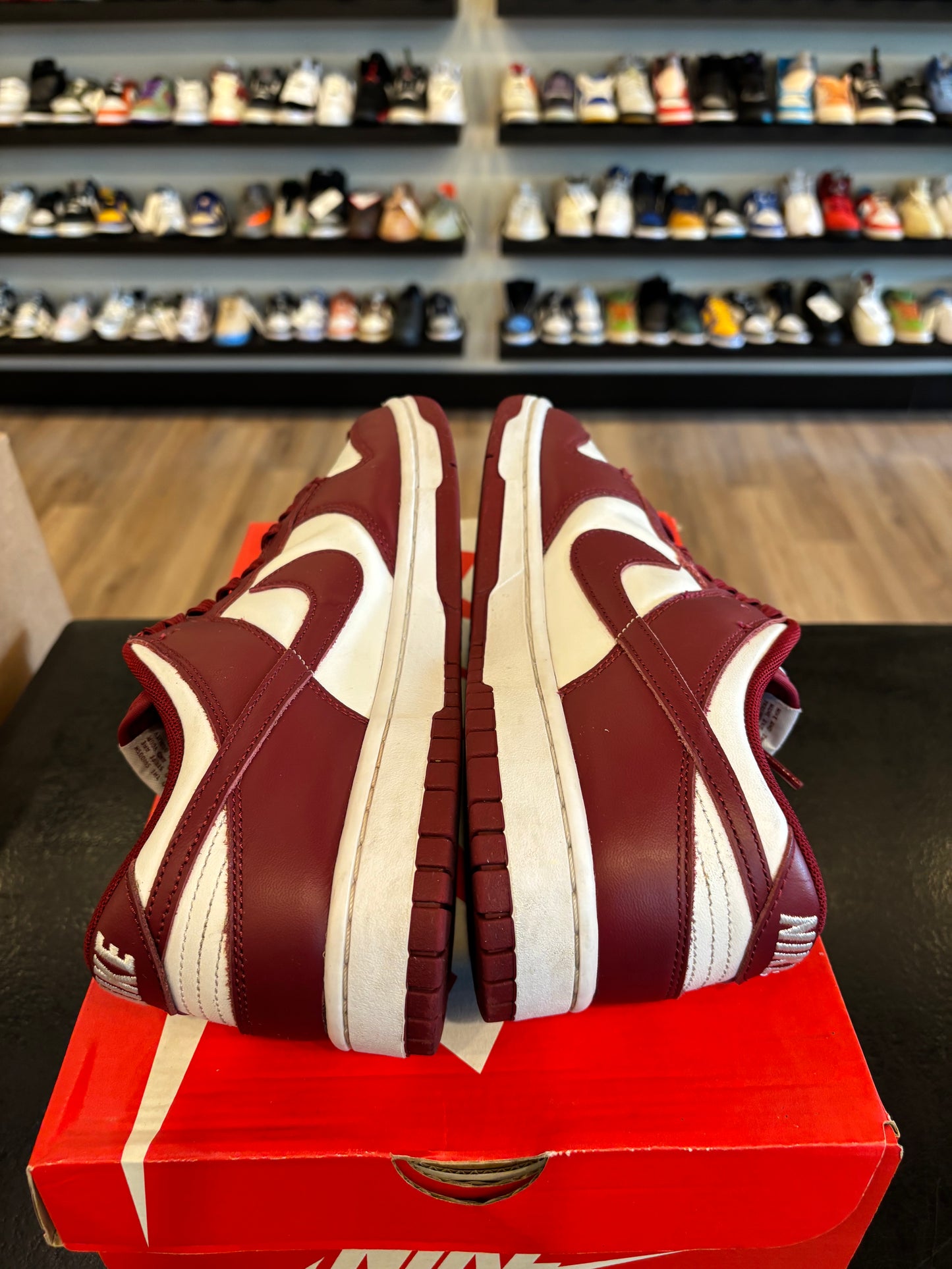 Nike Dunk Low Team Red Size 9.5 Pre-Owned