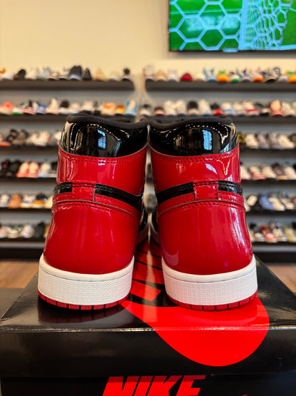 Jordan 11 Patent Bred Size 11 Pre-Owned