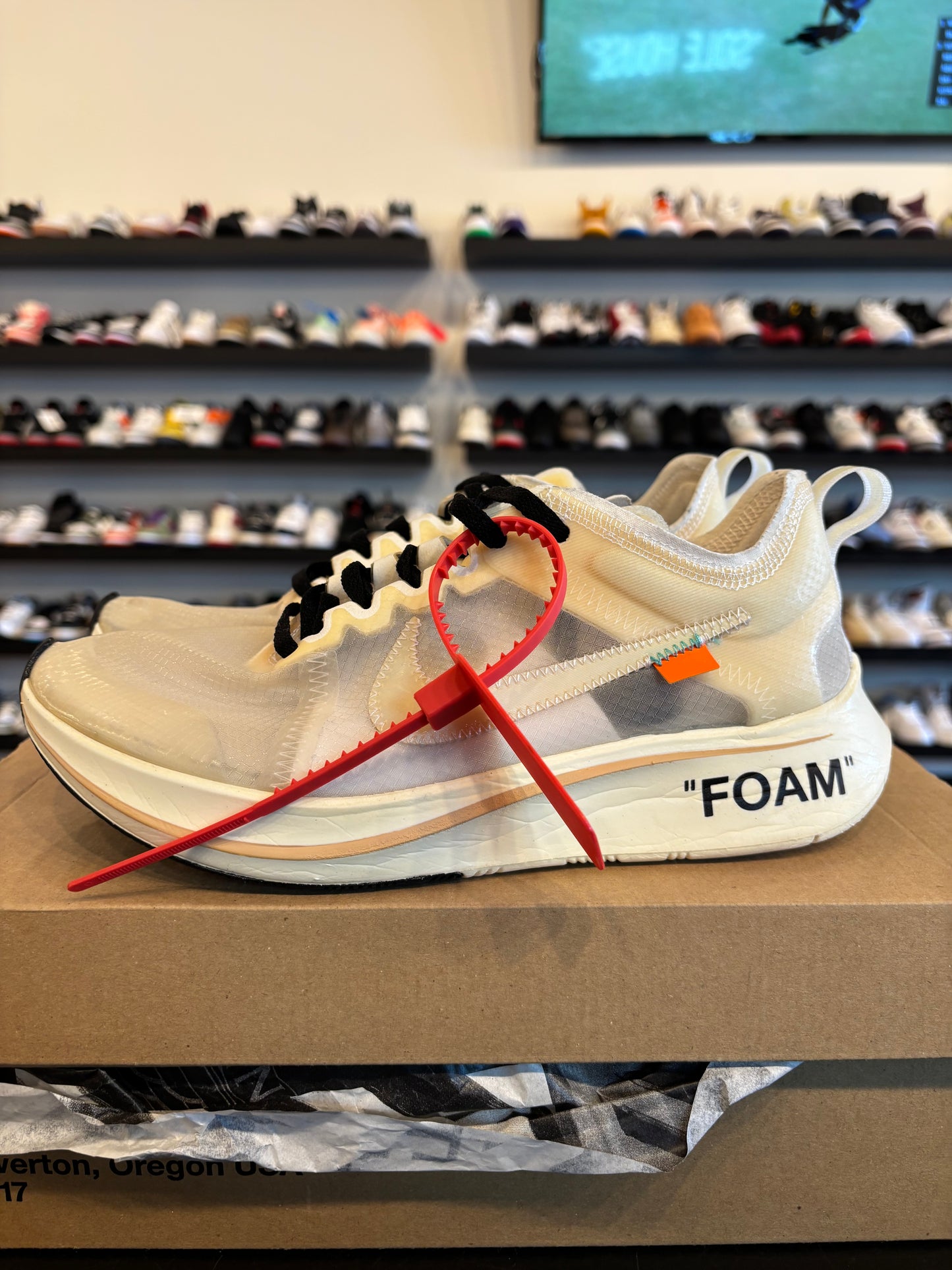 Nike Off-White Zoom Fly White Size 6.5 (8W) Pre-Owned