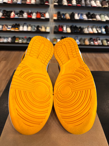 Nike Dunk Low Golden Rod Size 9 Pre-Owned (No Box)
