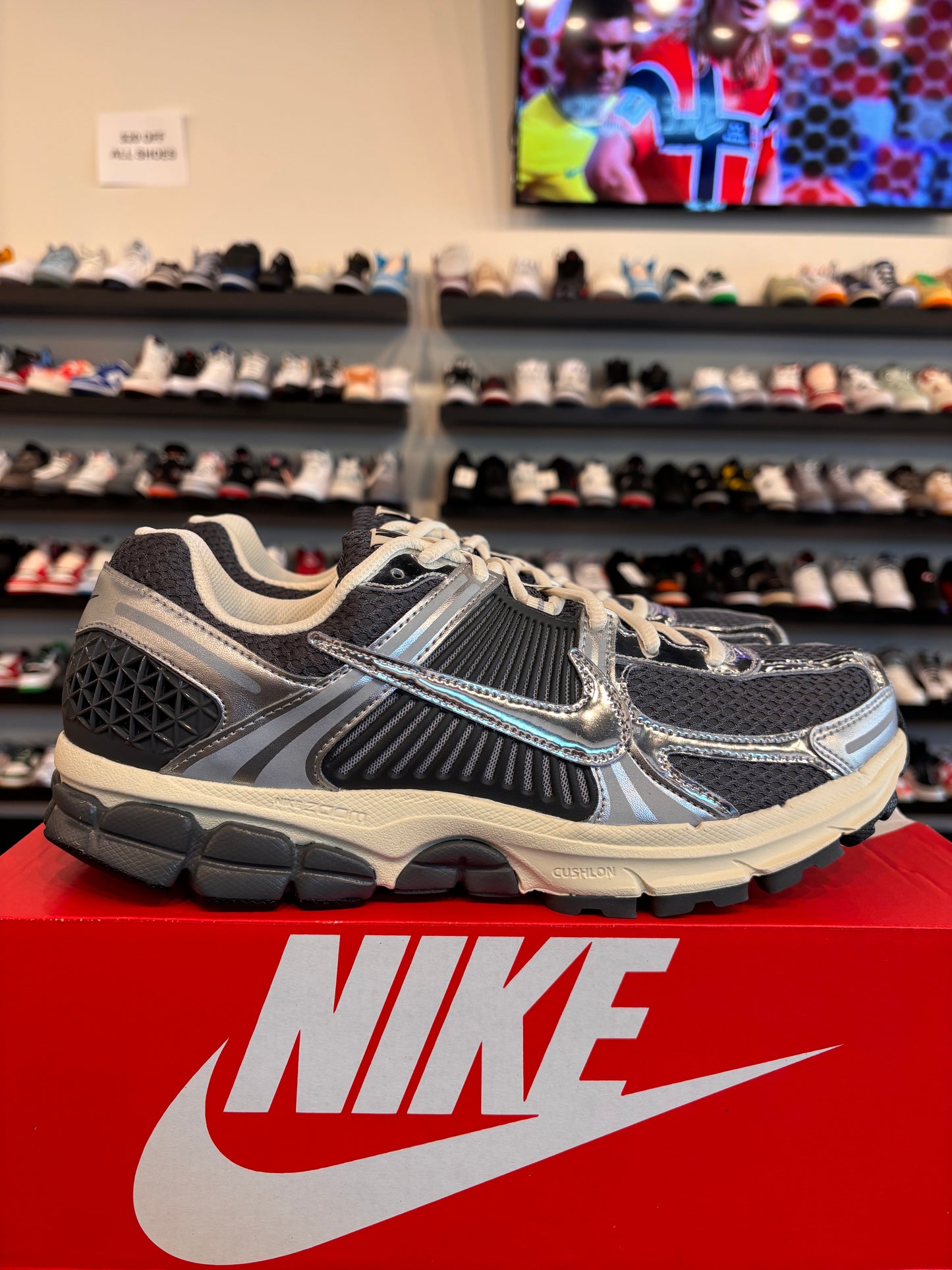 Nike Vomero 5 Iron Grey Chrome Size 12 Brand New