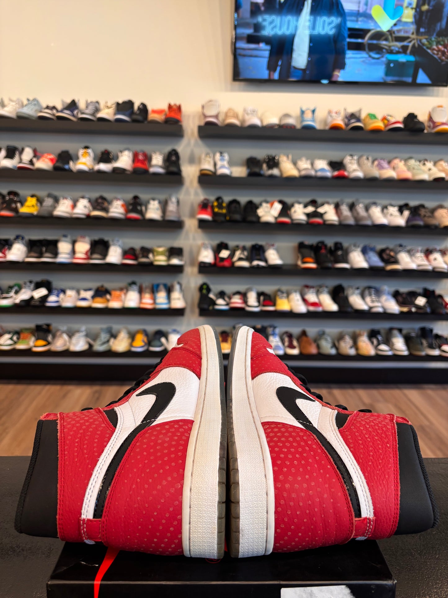 Jordan 1 SpiderMan Origin Story Size 11.5 Pre-Owned