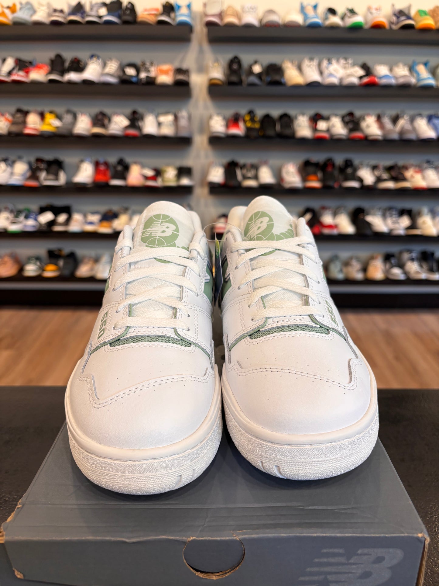New Balance 550 White Mint Green Size 10 Brand New