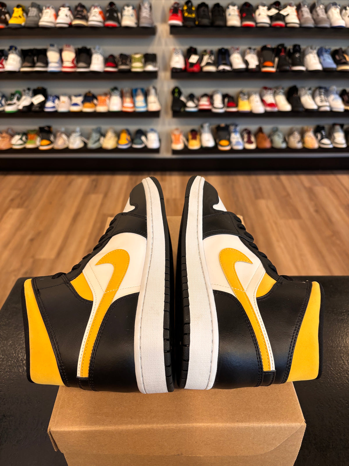 Jordan 1 Mid White Pollen Black Size 9.5 Brand New (No Box)