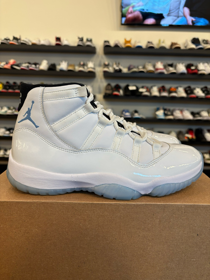 Jordan 11 Legend Blue 2024 Size 9.5 Pre-Owned