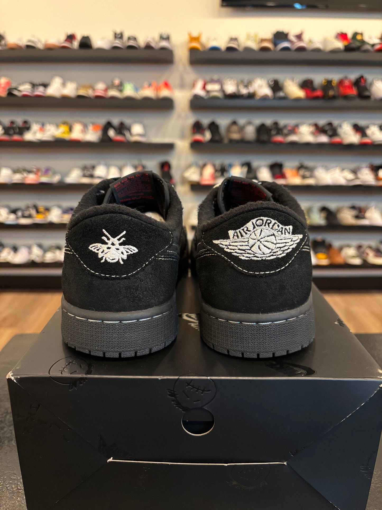 Jordan 1 Low Travis Scott Phantom Size 9 Pre-Owned