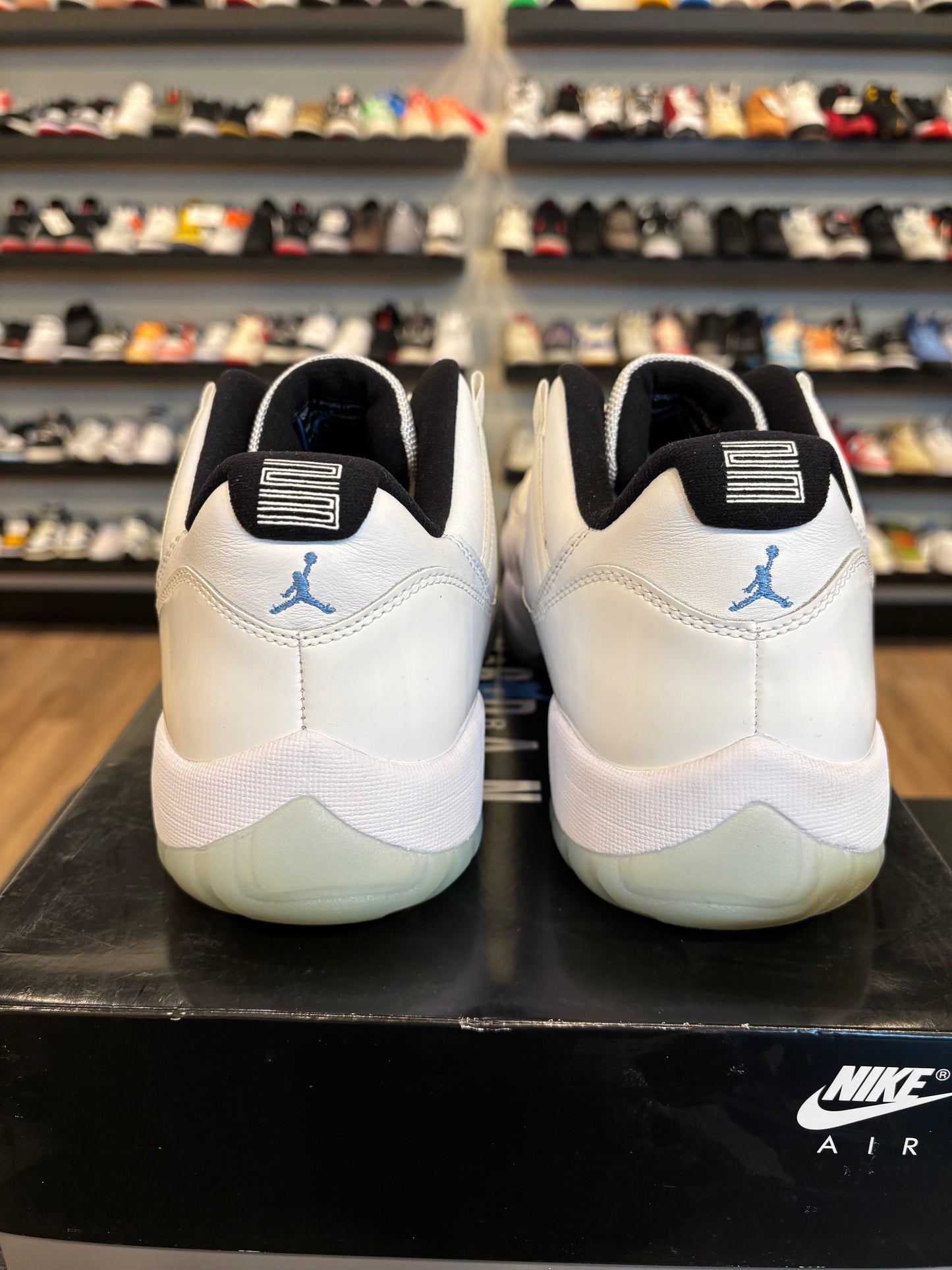 Jordan 11 Low Legend Blue Size 12 Pre-Owned