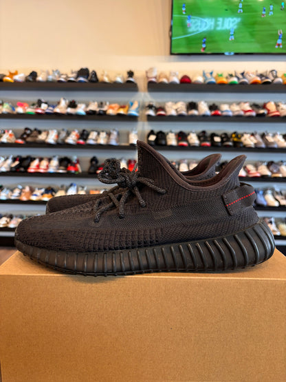 Yeezy 350 V2 Black Static Size 10.5 Pre-Owned