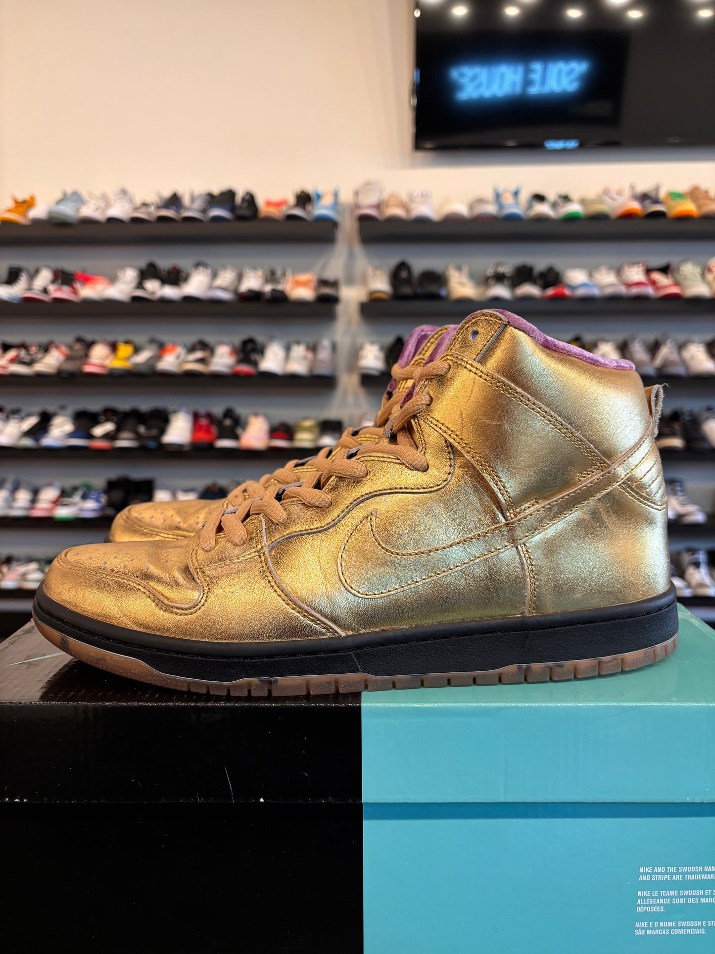 Nike SB Dunk High Humidity Size 11 Pre-Owned