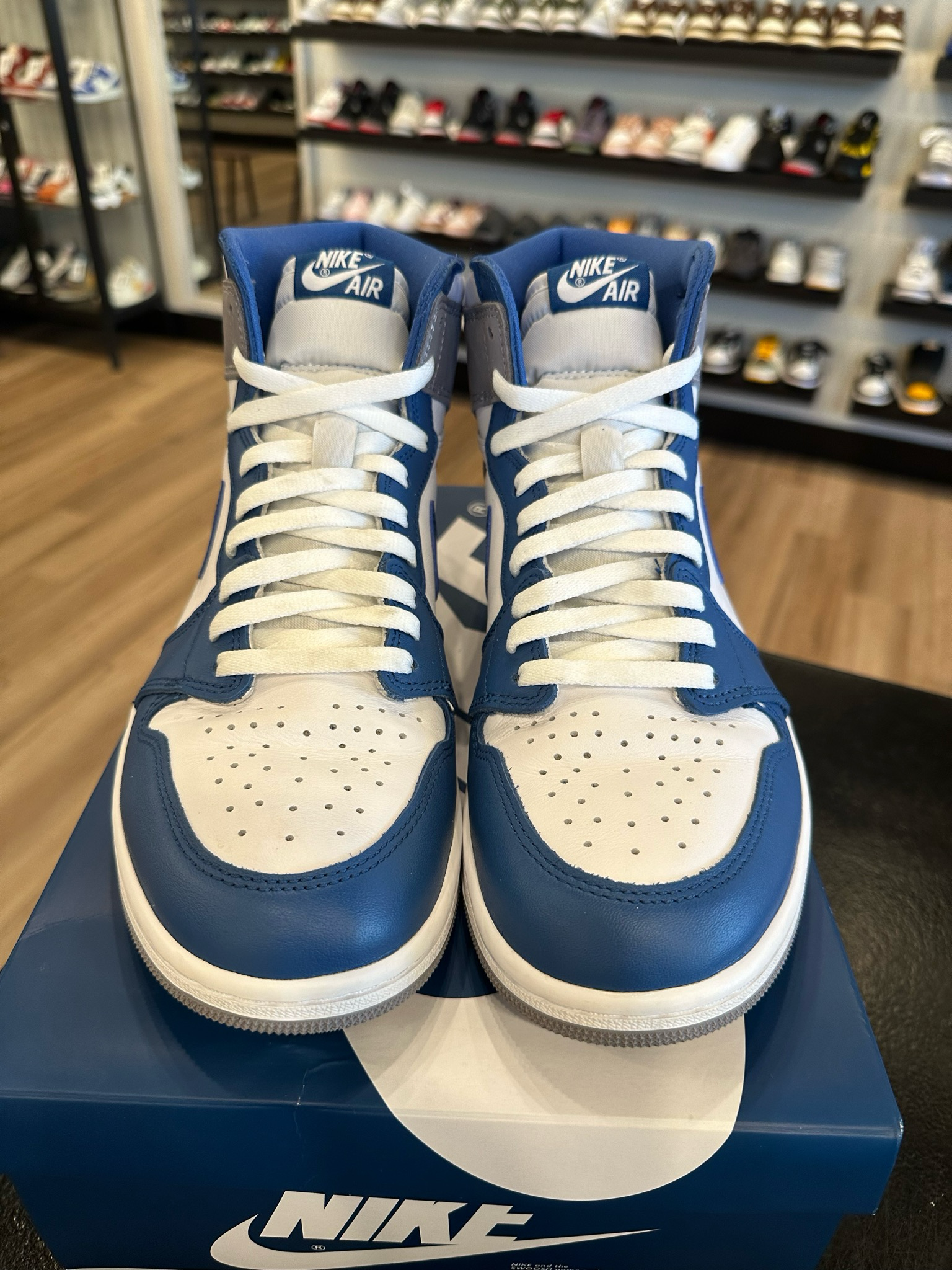 Jordan 1 True Blue Size 10.5 Pre-Owned