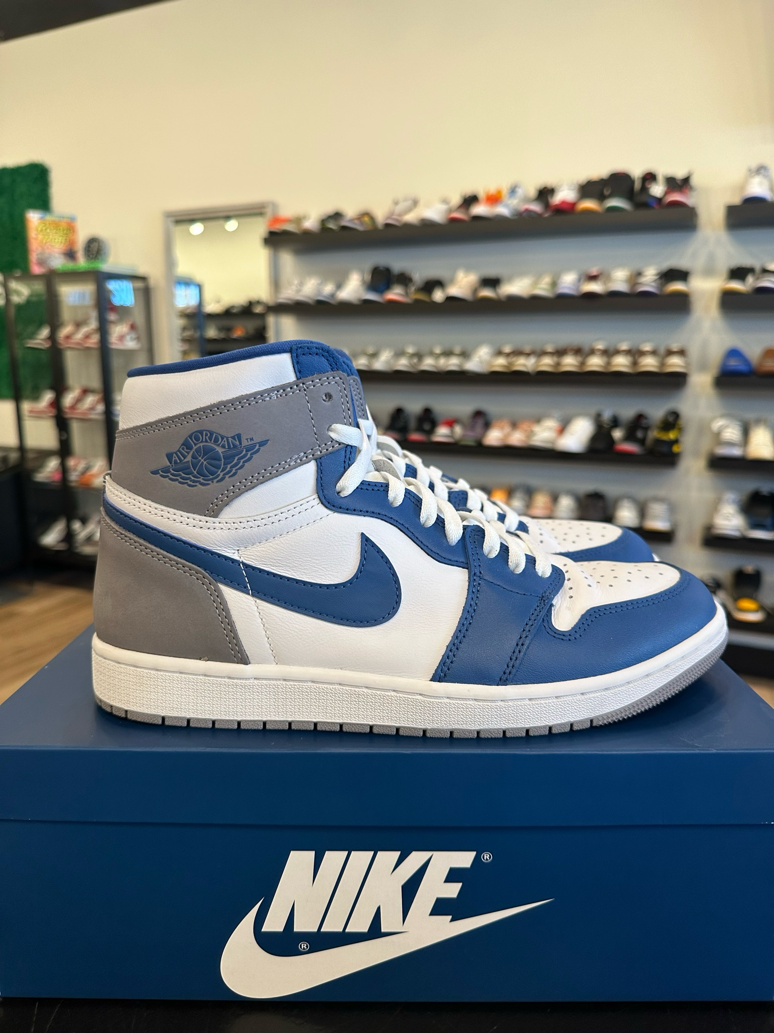 Jordan 1 True Blue Size 10.5 Pre-Owned
