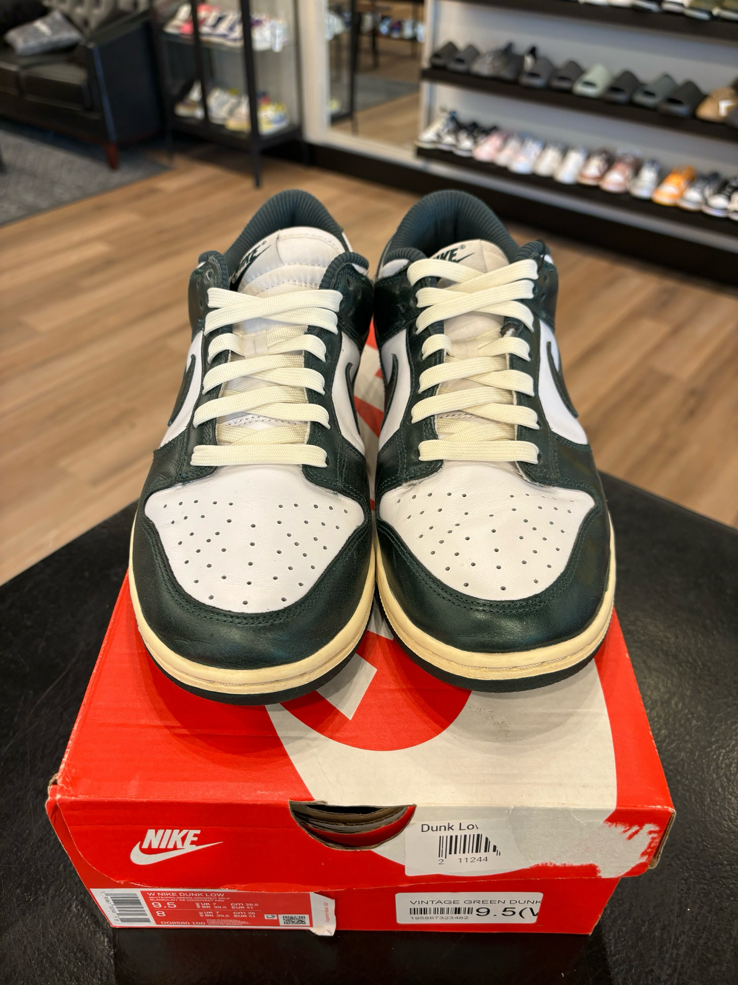 Nike Dunk Low Vintage Green Size 8 (9.5W) Pre-Owned