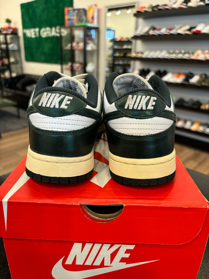 Nike Dunk Low Vintage Green Size 8 (9.5W) Pre-Owned