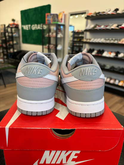 Nike Dunk Low Oxford Size 8.5 (10W) Pre-Owned